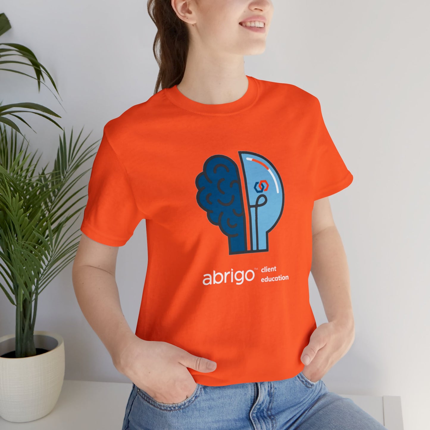 Abrigo CE Basic Large Logo (dark outline)