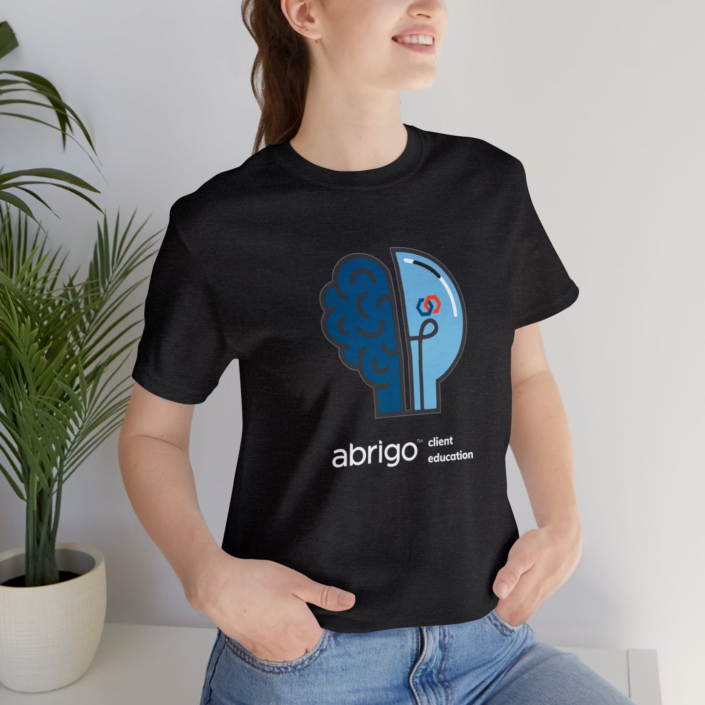 Abrigo CE Basic Large Logo (dark outline)